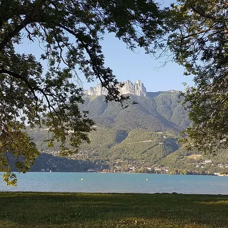 Et Montagne