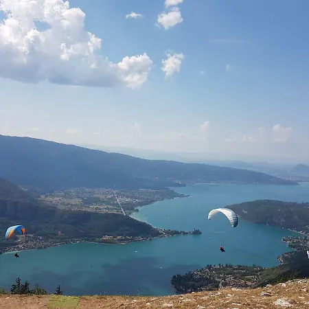 Et Montagne شقة *